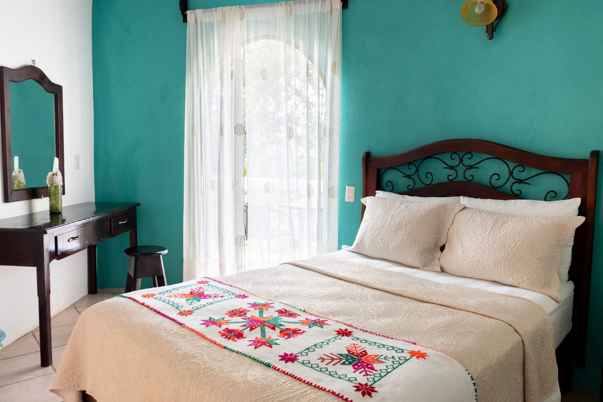 Suite romántica con tina de hidromasaje — Hotel Paraíso Encantado, Xilitla
